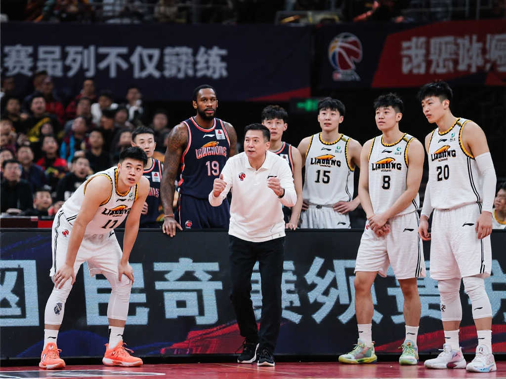 現尤為搶眼 現尤為搶眼